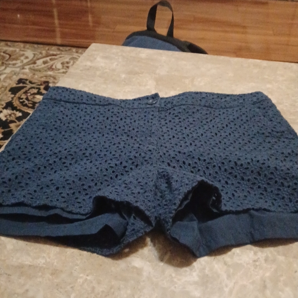 - Woman's  shorts